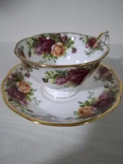 2025年最新】royal albert カップ ソーサーの人気アイテム - メルカリ