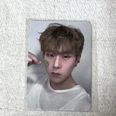 MONSTA X ジュホン 直筆サイン入り トレカ MONSTA X ジュホン 直筆サイン入り トレカ - メルカリ