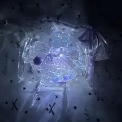 香水　スクイーズ　紫　薔薇　光