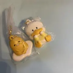 サンリオ　ガチャ　キーホルダー 2個セット　ぐでたま　ペックル