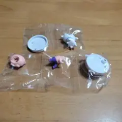 クレヨンしんちゃん　チョコＢＯＸ おもちゃばこ　2個セット
