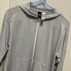 adidas グレー フルジップフーディ
