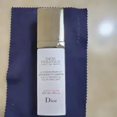 ディオール　プレステージ　化粧下地　シアーグロー