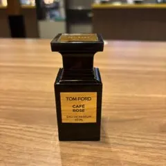 TOM FORD FIGUE ÉROTIQUE キャンドル 180g - メルカリ