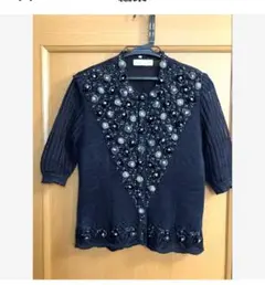 【超美品】アトリエサガン 花柄刺繍 長袖カーディガン 黒 超美品】アトリエサガン 花柄刺繍 長袖カーディガン 黒 - メルカリ