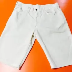 リーバイス 白 ハーフパンツのサムネイル