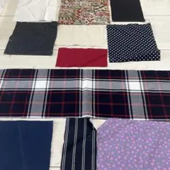 ハギレ　布　まとめ売り　セット　小花柄　チェック柄　ドッド　紺色　エスニック