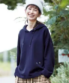 サニークラウズ　お散歩に行こうパーカー〈レディース〉