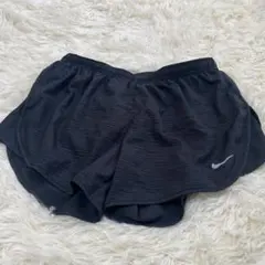 【美品】ナイキ　ランニング　ショーツ 短パン レディース　ジョギング　パンツ