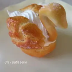 フェイクスイーツ スワンシュークリーム