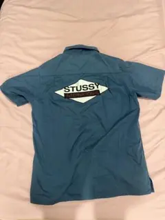 T*3様 old STUSSY HELLSHIRE 鮫刺繍ロゴ 半袖シャツ くす - メルカリ