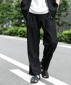 ダブルタックワイドパンツ