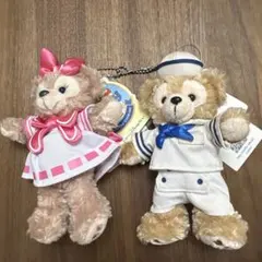 ダッフィーとシェリーメイ ぬいぐるみバッジ
