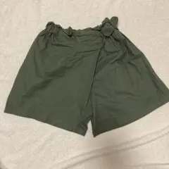着用回数少　GU 150サイズ　キュロット/ショートパンツ　モスグリーン