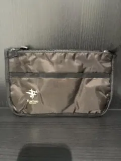 Foxfire ブラウン　サコッシュ