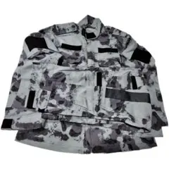 Item thumbnail for item d0b2a522-8b8f-4679-8207-25d8de6fe2ee