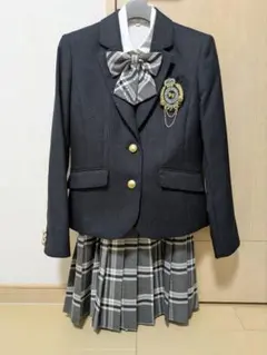 デコラピンキーズ　フォーマルスーツ　卒業式　女の子　160A