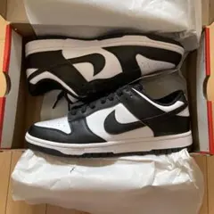 NIKE DUNK LOW パンダ