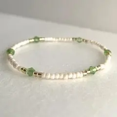 ガラスビーズ ブレスレット