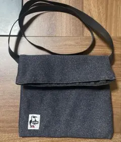 CHUMS ノベルティ　サコッシュ　ネイビー