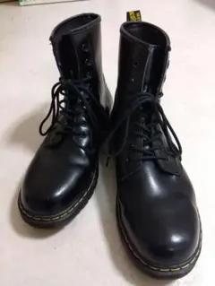 美品マーチンブーツ風ホールブーツ26.5