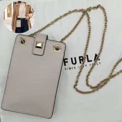 極美品 FURLA フルラ スマホショルダー チェーン レザー グレージュのサムネイル
