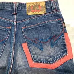 Item thumbnail for item e976559e-7da9-4c18-b814-081f60809216