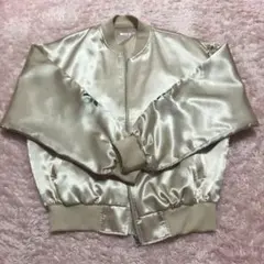 ブルゾンのサムネイル
