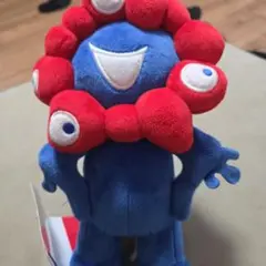 ミャクミャクのぬいぐるみ