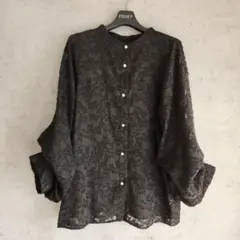 mir..×Naoパール釦♡ジャガードシアーブラウス♡タックスリーブ♡ブラックL
