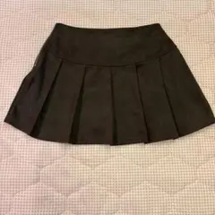茶色のプリーツミニスカートのサムネイル