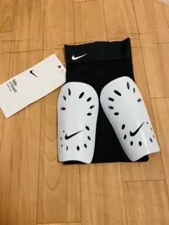 Nike シンガード Sサイズ ホワイト