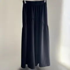 黒 フレアロングスカート