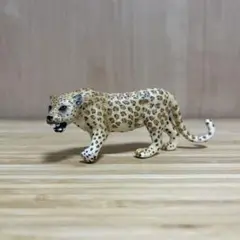 動物フィギュア