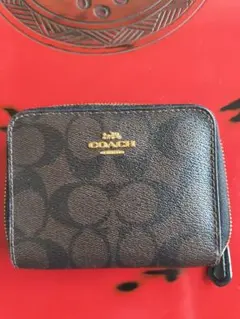 hiro様限定COACH 二つ折り財布 シグネチャー柄