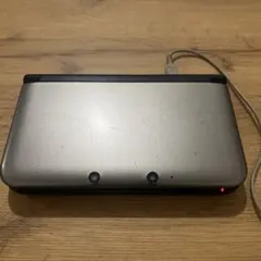 ニンテンドー3DS LL シルバー 本体 値下げ歓迎