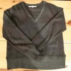 グーコミューン (goutcommun)プルオーバー