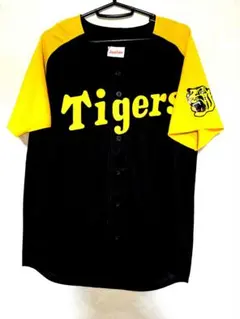 阪神タイガース応援ユニフォームのサムネイル
