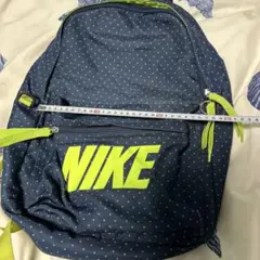 NIKE ドット柄リュック ネイビー/イエロー