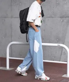 ペルーシュ ホワイトペイント ワイドレッグデニムのサムネイル