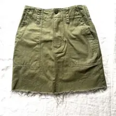 【チコ】オリーブ ミニスカート カットオフ　ダメージ