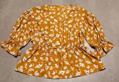 【美品】LOWRYS FARM　花柄　トップス