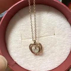 ゴールドハート型ネックレス