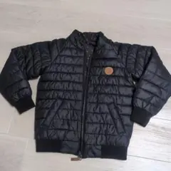 ブラックパデッドジャケット　リバーシブル