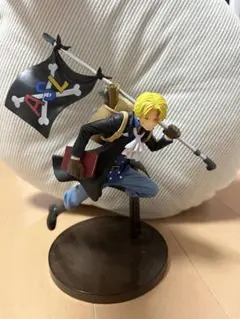 ◾️ワンピースフィギュア◾️ ☆エース☆ゾロ☆スモーカー大佐☆ドフラミンゴ　セット Amazon.co.jp: ワンピ ース フィギュア スモーカー大佐