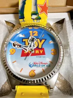 【美品】 ジャンボ腕時計　バズライトイヤー　トイストーリー　壁掛時計　ビッグ時計 2025年最新】トイストーリージャンボ腕時計の人気アイテム