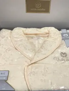 【未開封】ミラショーン　シルク肩当て　手引き真綿シルク100%使用　フリーサイズ