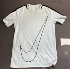NIKE スポーツ用シャツのサムネイル