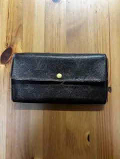 LOUIS VUITTON ルイヴィトン 長財布