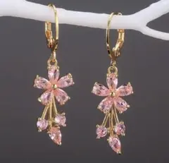 新品未使用 ゴールド桜雫ドロップピアス ピンクフラワー キラキラ 花